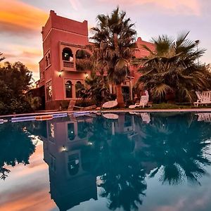 Equi Palace&SPA Near Aeroport